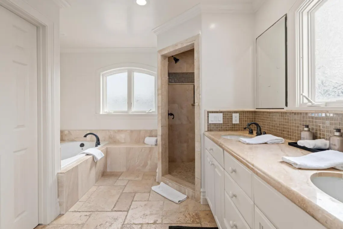 56286 146564 v4Z RrsipffUv0zpe92iXAkFO4eIXVD1Fp0myhShoyE 6838b0e661953.jpg