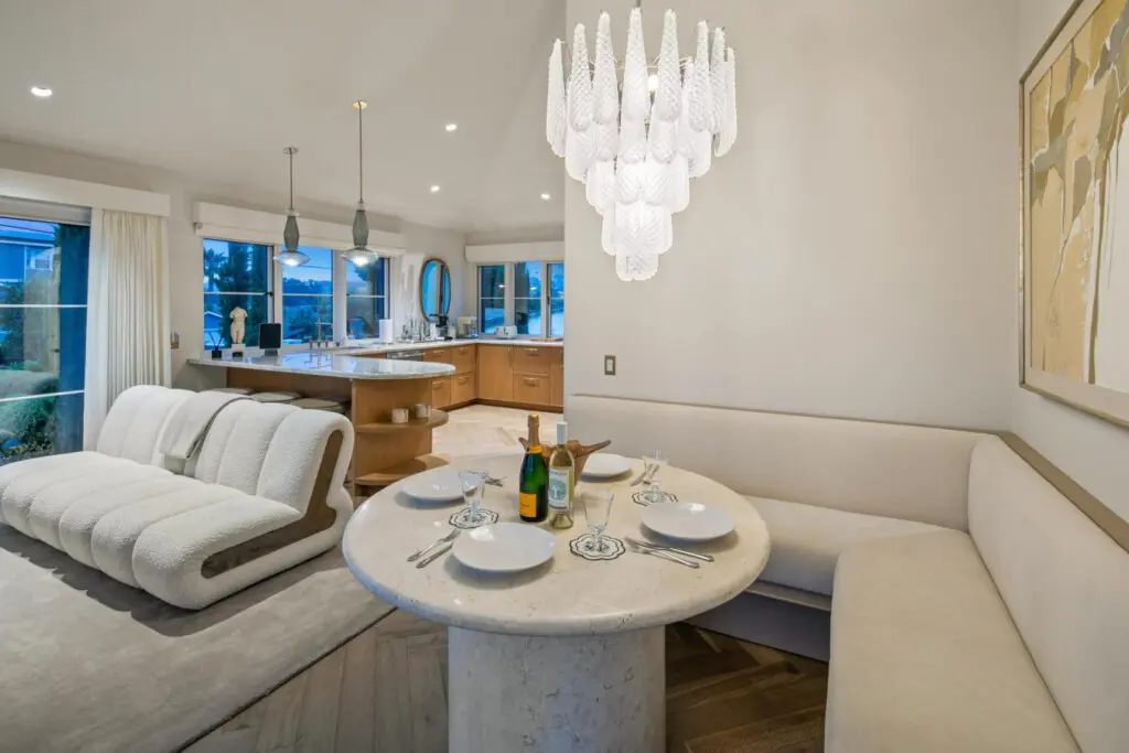 56286 311072 W78Dq0x3L4J1VqG AaqRg42JY0J4cGHJsbmOgAVEZug 6838a48f1ca1a.jpg